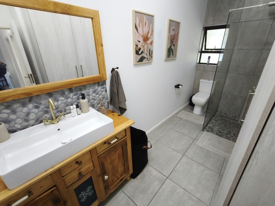 4 Bedroom Property for Sale in C Place Eastern Cape